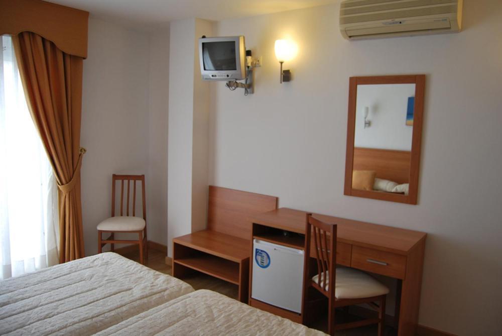 Hotel Plaza Portonovo Zewnętrze zdjęcie